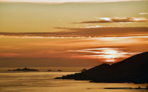 La photo du jour : Un magnifique coucher de soleil depuis Petre Alte 