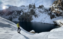 La photo du jour : La première neige au Lac de Capitello