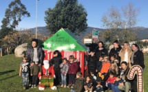 Porto-Vecchio : Les enfants de l'ALSH de Sotta décorent le rond point