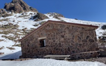 La photo du jour : Le refuge de Ciottulu di i Mori sous la Paglia Orba