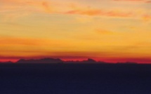 La photo du jour : La Corse vue de Rayol-Canadel-sur-Mer