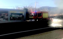 Furiani : Feu de poubelles en bordure de la 4 voies