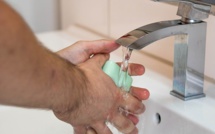 VIDEO - Coronavirus : quels sont les symptômes et les consignes à adopter ?