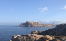 La photo du jour : le phare de la Pietra