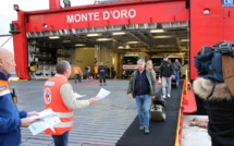 Coronavirus à Ajaccio : La Croix-Rouge et la Protection Civile en première ligne, informent les passagers
