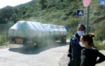 EN IMAGES - Le transfert des 21 000 tonnes de déchets corses vers la région Paca a commencé