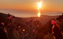 La photo du jour :  lorsque le Soleil descend sur Tiuccia