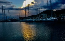 La photo du jour : le  port de Macinaggio au petit matin