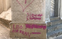 Des tags sur le campanile de l'église et autres exactions à Calenzana 