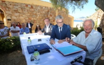 Ajaccio : « A la famille Ollandini, la Ville d’Ajaccio reconnaissante »