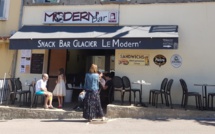 Evisa : 20 impacts de balles contre un café