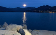 La photo du jour : lever de Lune sur le Valincu