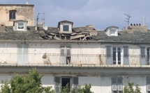 Bastia : le toit d'un immeuble du centre-ville s'effondre