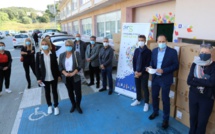 Covid-19 : L'ARS de Corse distribue 2 000 masques inclusifs