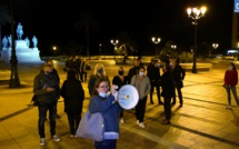 Ajaccio : une centaine de personnes rassemblée pour soutenir les commerçants
