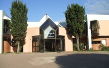 Après une journée de grève, le collège de Baleone reprend les cours