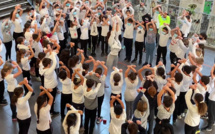 VIDEO - Le collège de Biguglia rend un hommage émouvant à Samuel Paty
