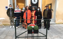 Exposition de Noël à la galerie "Noir et Blanc" à Bastia