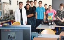 Quand les équipements communicants se mettent en "SEN" au lycée Jules-Antonini 