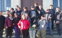 Les élèves du lycée agricole de Borgu sur le "Chemin des Dames" 