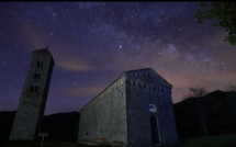 La photo du jour : La Voie lactée passe les nuages à Carbini
