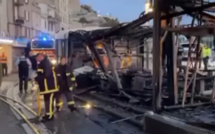 Bonifacio : un établissement du port ravagé par un incendie 