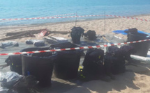 Pollution aux hydrocarbures : plages fermées et baignade interdite dans l'Extreme-Sud