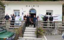 A Mossa Paisana a occupé les locaux de l’association des maires de Corse-du-Sud