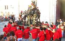 Procession de San Bartolu à Bonifacio : la plus lourde châsse de Corse (800 kg) !