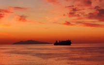 La photo du jour : l'Ile d'Elbe dans l'aube dorée 