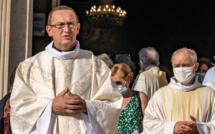 "J'ai donné ma vie à l'église, aujourd'hui j'ai épousé un peuple" : le Père Bertoni installé à Sartène