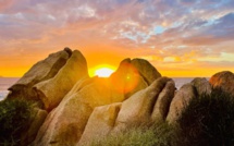 La photo du jour : éblouissant coucher de soleil à PIetrosella