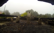 Ania di Fium'orbu : Le toit prend feu après un impact de foudre