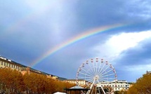 La photo du jour : l'arc-en-ciel et la grande roue de Bastia