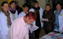 Ajaccio : Le public sensibilisé à la bonne observance des traitements médicamenteux