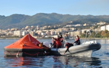 Opération de sauvetage en mer grandeur nature au large de Bastia