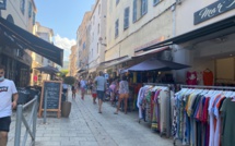 Tourisme : en Corse, la fréquentation estivale toujours freinée par le Covid
