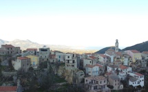 La photo du jour : Montemaggiore, la baie de Calvi et Capu di a Veta