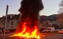 Incidents à Bastia : un photographe, blessé, et deux journalistes de Corse-Matin pris pour cible par les manifestants