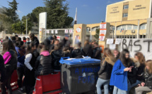 Manifestations Colonna : lycées bloqués et cours suspendus à l'université 