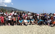 Beach-rugby A l'Arinella pour 200 scolaires  - Mohed Altrad  : "une équipe de Pro D2 en Corse dans les années à venir"