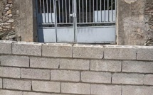 Monastère Sainte-Claire à Bastia : le mur de la discorde 