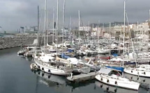 Port-Toga : Les pontons risquent de s'effondrer. Amarrage et accès interdits
