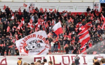 Usage d'engins pyrotechniques, envahissement de terrain : l'AC Ajaccio lourdement sanctionné