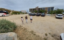 Parking des Îles de la Pietra à L'Île-Rousse :  la mise au point de la mairie 