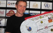 Cédric Dumont vainqueur du concours de la meilleure baguette de tradition de Corse-du-Sud