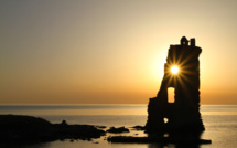 La photo du jour : le soleil de la tour de Santa Maria 