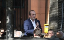 Laurent Marcangeli et son équipe municipale fêtés à Ajaccio : Place Foch, place des victoires…
