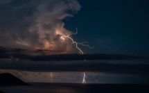 Elle a vécu la tempête à bord d'un voilier à Calvi : la nuit du 12 au 13 août racontée par la comédienne Valentine Dufloo