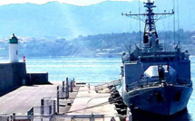 L’Aviso « Commandant Bouan » en escale au port de L’Ile-Rousse